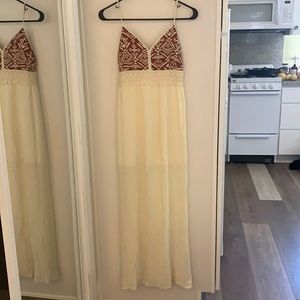 Women’s size small cream hippy maxi dress